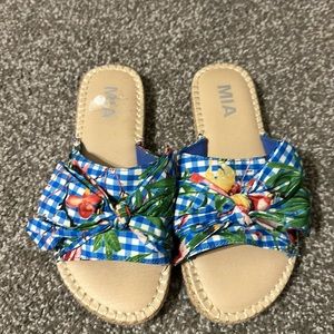 Mia fabric bow pattern sandals